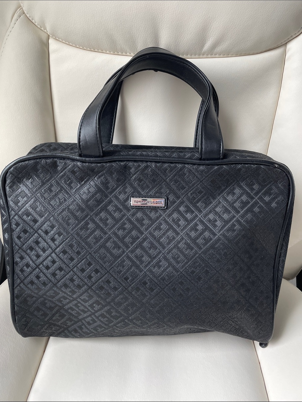 Tommy Hilfiger Black Toiletry Cosmetic Travel Tote